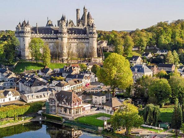 L'Inattendue Pierrefonds Exterior foto