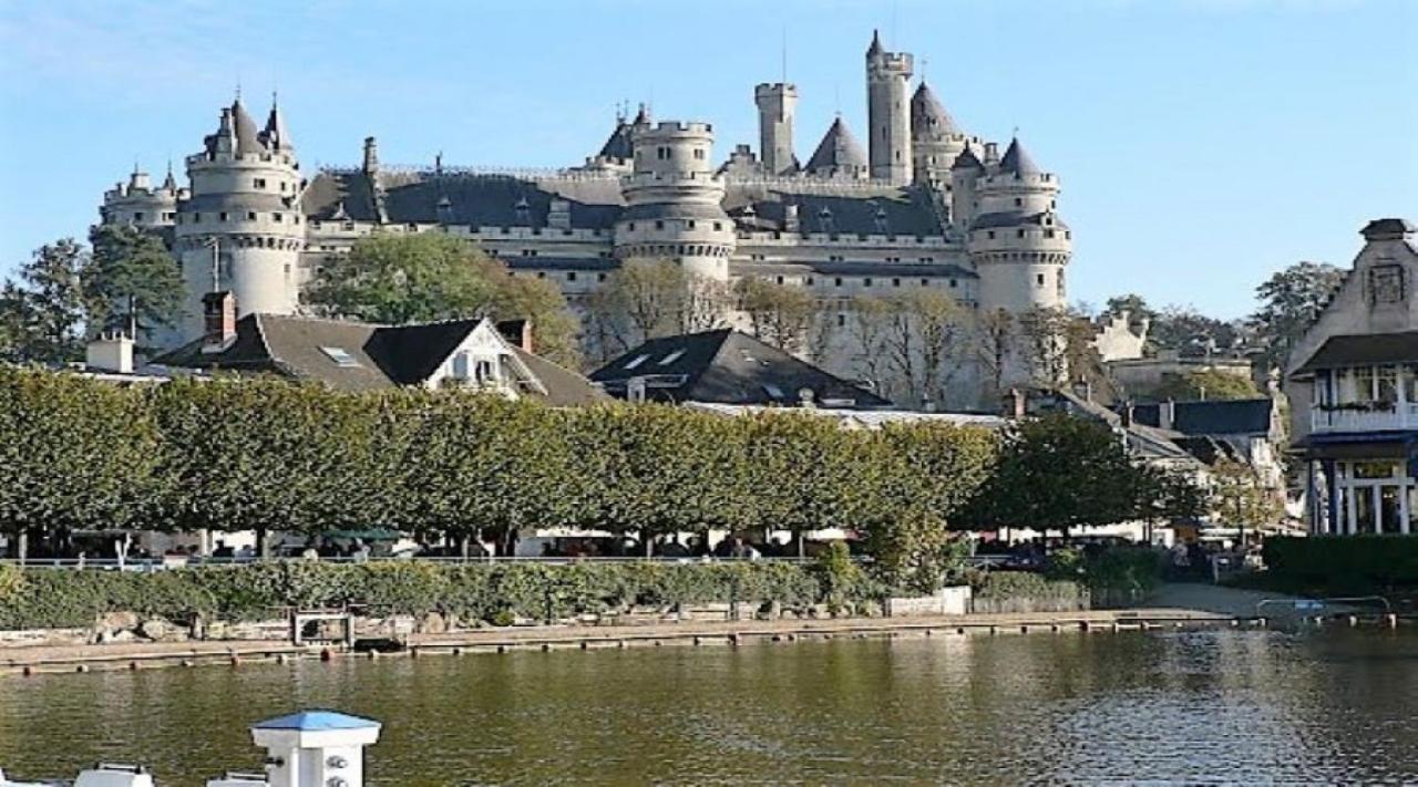 L'Inattendue Pierrefonds Exterior foto